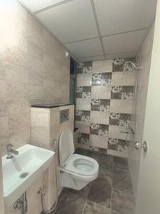 Bathroom Image of 580 Sq.ft 1 BHK Apartment / Flat for sale in Mahindra Happinest Tathawade, Tathawade Pune for Rs. 5500000