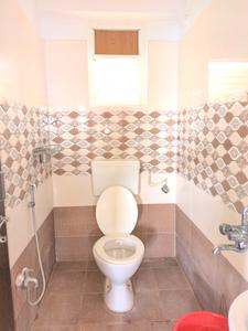 Common Bathroom Image of 1234 Sq.ft 2 BHK Apartment / Flat for sale in Miyapur Hyderabad for Rs. 8500000