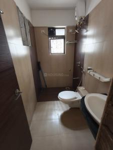 Bathroom Image of 1020 Sq.ft 2 BHK Apartment / Flat for rent in Trimurti Eternal Exotica, Handewadi Pune for Rs. 24000