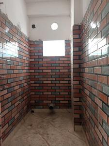 Common Bathroom Image of 755 Sq.ft 2 BHK Apartment / Flat for sale in Agarpara Kolkata for Rs. 1965000