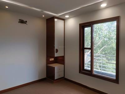 Bedroom Image of 1240 Sq.ft 3 BHK Builder Floor for sale in Sector 20 Rohini New Delhi for Rs. 9500000