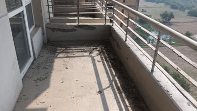 Balcony Image of 1999 Sq.ft 3.5 BHK Apartment / Flat for sale in Indiabulls Centrum Park, Sector 103 Gurgaon for Rs. 25000000