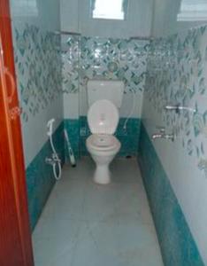 Bathroom Image of 750 Sq.ft 2 BHK Apartment / Flat for sale in Mukundapur Apartment, Mukundapur Kolkata for Rs. 3500000