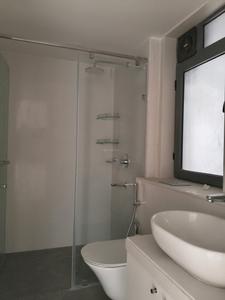 Common Bathroom Image of 1267 Sq.ft 3 BHK Apartment / Flat for sale in Matunga East Mumbai for Rs. 61500000