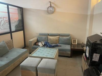 2 BHK Flat