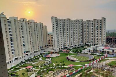 Image of 1850 Sq.ft 3 BHK Apartment / Flat for sale in SBP City Of Dreams 2, Preet Colony, Zirakpur for Rs. 9900000