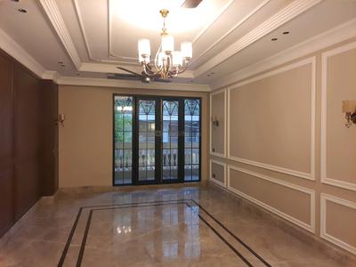 Living Room Image of 2400 Sq.ft 4 BHK Builder Floor for sale in Sushant Lok Phase 1 Gurgaon for Rs. 55000000