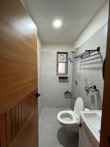 Image of 1850 Sq.ft 3 BHK Apartment / Flat for rent in Adani The Meadows, Shantigram, Ahmedabad for Rs. 70000