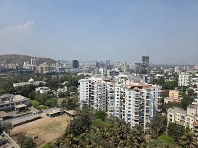 Balcony Image of 2500 Sq.ft 4.5 BHK Apartment / Flat for sale in Kumar Privie Sanctum, Baner Pune for Rs. 90000000