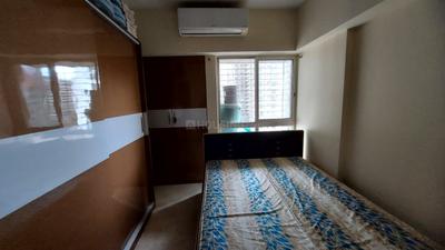 Bedroom Image of 672 Sq.ft 2 BHK Apartment / Flat for sale in Thane West Thane for Rs. 12000000