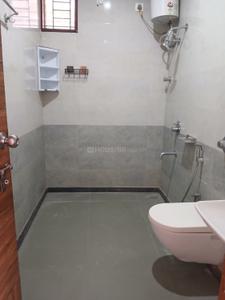 Bathroom Image of 850 Sq.ft 1 BHK Apartment / Flat for rent in Banaswadi Bengaluru for Rs. 25000