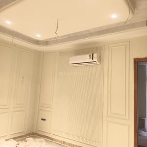 Bedroom Image of 1000 Sq.ft 2 BHK Builder Floor for rent in Lajpat Nagar New Delhi for Rs. 69999