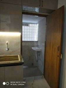 Bathroom Image of 1000 Sq.ft 1 BHK Independent House for rent in Varanasi Bengaluru for Rs. 15000
