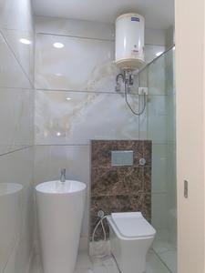 Bedroom One Image of 1200 Sq.ft 3 BHK Builder Floor for sale in Pitampura New Delhi for Rs. 13000000