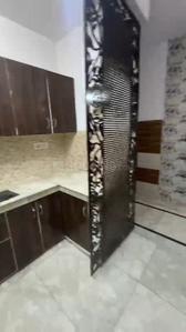 Kitchen Image of 800 Sq.ft 3 BHK Apartment / Flat for sale in Sri Niwaspuri New Delhi for Rs. 11500000