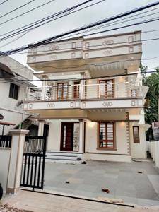 Image of 2200 Sq.ft 4 BHK Independent House for sale in Vyttila, Kochi for Rs. 13500000