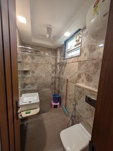 Bathroom Image of 3264 Sq.ft 4 BHK Builder Floor for rent in Palam Vihar Gurgaon for Rs. 72000