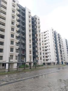 Building Image of 939 Sq.ft 3 BHK Apartment / Flat for rent in Gems City, Uttar Kazirhat Kolkata for Rs. 14000
