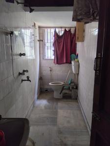 Bathroom Image of 1465 Sq.ft 3 BHK Apartment / Flat for sale in Jodhpur Park Kolkata for Rs. 19200000