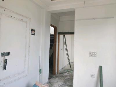 Living Room Image of 750 Sq.ft 2 BHK Builder Floor for sale in DLF Ankur Vihar Ghaziabad for Rs. 2330000
