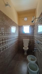 Bathroom Image of 1395 Sq.ft 3 BHK Apartment / Flat for sale in Santoshpur Kolkata for Rs. 9000000