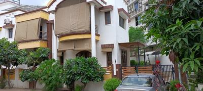 Image of 2700 Sq.ft 3 BHK Villa for sale in Motera, Ahmedabad for Rs. 45000000