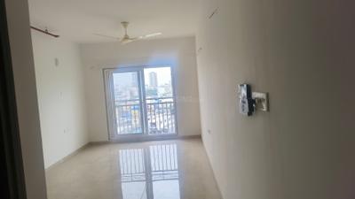 Living Room Image of 786 Sq.ft 2 BHK Apartment / Flat for sale in Shapoorji Pallonji BKC 28, Bandra East Mumbai for Rs. 26000000