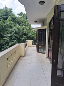 Balcony Image of 4500 Sq.ft 4 BHK Builder Floor for rent in DLF Phase 1 Gurgaon for Rs. 125000