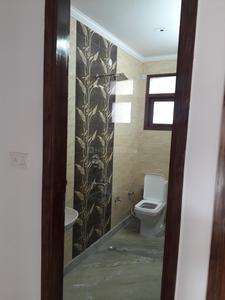 Bathroom Image of 1200 Sq.ft 3 BHK Builder Floor for sale in Bali Nagar New Delhi for Rs. 19900000