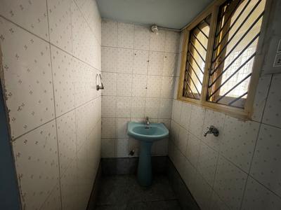 Bathroom Image of 1200 Sq.ft 2 BHK Apartment / Flat for rent in Chandra Layout Stage 1 Bengaluru for Rs. 21000