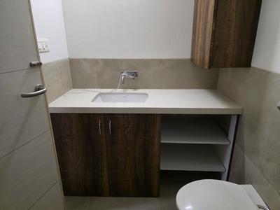 Bathroom Image of 2100 Sq.ft 3 BHK Apartment / Flat for sale in Taksh Iris, Tandalja Vadodara for Rs. 7700000