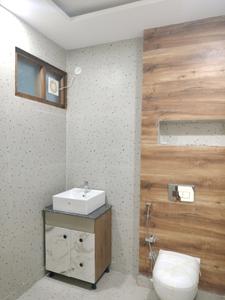 Common Bathroom Image of 1350 Sq.ft 3 BHK Builder Floor for sale in Puri Kohinoor Faridabad, Sector 89 Faridabad for Rs. 15500000