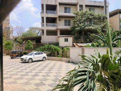 Car Garage Image of 800 Sq.ft 2 BHK Apartment / Flat for rent in Happy Home Sarvoday Symphony, Dombivli East Thane for Rs. 17000