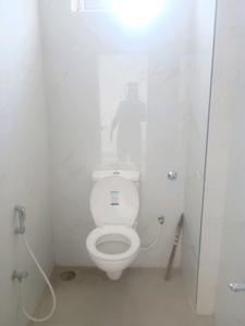 Common Bathroom Image of 1431 Sq.ft 3 BHK Apartment / Flat for sale in Bandlaguda Jagir Hyderabad for Rs. 11500002