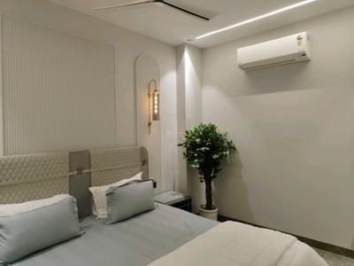 Bedroom Image of 2700 Sq.ft 4 BHK Builder Floor for sale in Ansal Esencia Sector 67, Sector 67 Gurgaon for Rs. 35000000