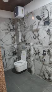 Bathroom Image of 500 Sq.ft 1 BHK Builder Floor for rent in Mahalakshmi Nagar Indore for Rs. 16500
