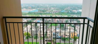 Balcony Image of 1215 Sq.ft 3 BHK Apartment / Flat for rent in Shapoorji Pallonji Joyville Western Heights, Salap Howrah for Rs. 20000
