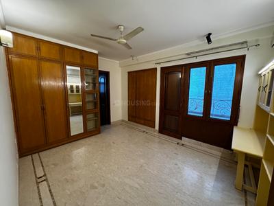 Bedroom Image of 3600 Sq.ft 4 BHK Builder Floor for sale in Safdarjung Development Area New Delhi for Rs. 125000000