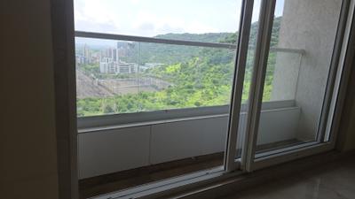 Living Room Image of 2000 Sq.ft 3 BHK Apartment / Flat for sale in Concrete Sai Saakshaat Wing E, Kharghar Navi Mumbai for Rs. 38000000