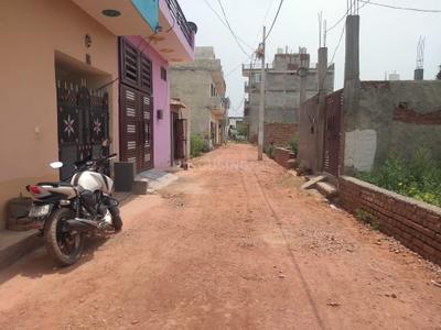 Image of 648 Sq.ft Residential Plot / Land for sale in Maruti Kunj, Gurgaon for Rs. 3045000