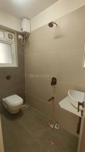 Bathroom Image of 640 Sq.ft 2 BHK Apartment / Flat for rent in KRV Ratnadeep Heights, Kurla West Mumbai for Rs. 60000