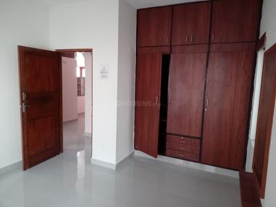 Bedroom Image of 1674 Sq.ft 4 BHK Apartment / Flat for rent in Manjunatha Nilaya, Bangalore City Municipal Corporation Layout Bengaluru for Rs. 49000