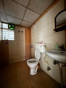 Bathroom Image of 1800 Sq.ft 3 BHK Apartment / Flat for rent in Kudlu Gate Bengaluru for Rs. 56000
