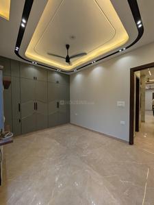 Bedroom Image of 950 Sq.ft 2 BHK Independent House for rent in Ramesh Nagar New Delhi for Rs. 38000