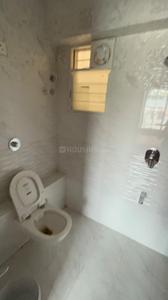 Bathroom Image of 1550 Sq.ft 3 BHK Apartment / Flat for rent in Dharampeth Nagpur for Rs. 50000