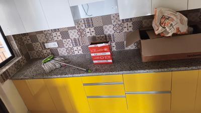 Kitchen Image of 1500 Sq.ft 3 BHK Apartment / Flat for rent in RG Luxury Homes Tower A F And M, Noida Extension Greater Noida for Rs. 28000