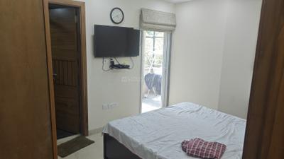 Bedroom Image of 1100 Sq.ft 2 BHK Builder Floor for sale in Lajpat Nagar New Delhi for Rs. 17500000