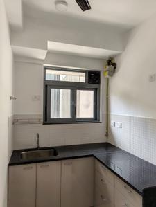 Kitchen Image of 547 Sq.ft 1 RK Apartment / Flat for rent in Kalpataru Elitus, Mulund West Mumbai for Rs. 49000