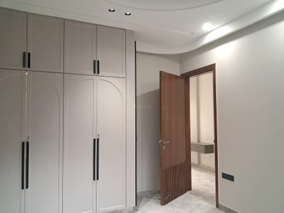 Bedroom Image of 1800 Sq.ft 3 BHK Builder Floor for sale in Paschim Vihar New Delhi for Rs. 37500000