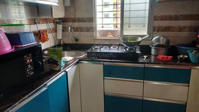Kitchen Image of 750 Sq.ft 2 BHK Apartment / Flat for rent in Keshtopur Kolkata for Rs. 20000